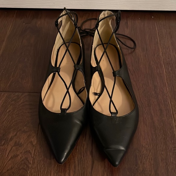 Lace Up pointed toe flats - Picture 1 of 4